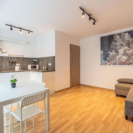 Brand New Two Room Apartment #26 With Free Secure Parking Close To Center Прага Екстериор снимка