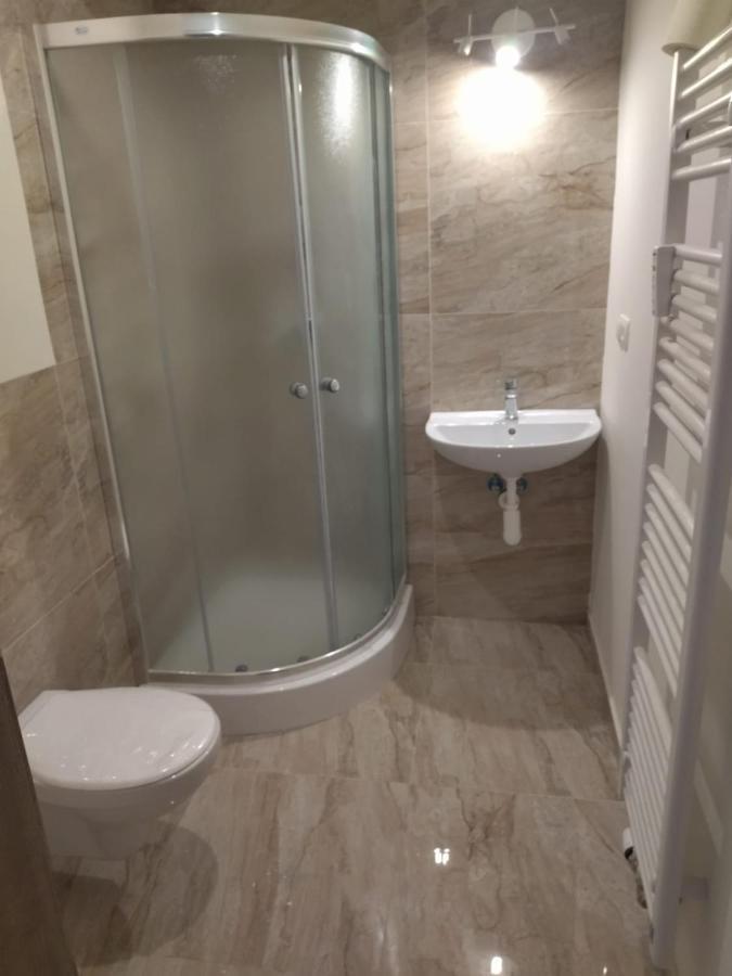 Brand New Two Room Apartment #26 With Free Secure Parking Close To Center Прага Екстериор снимка