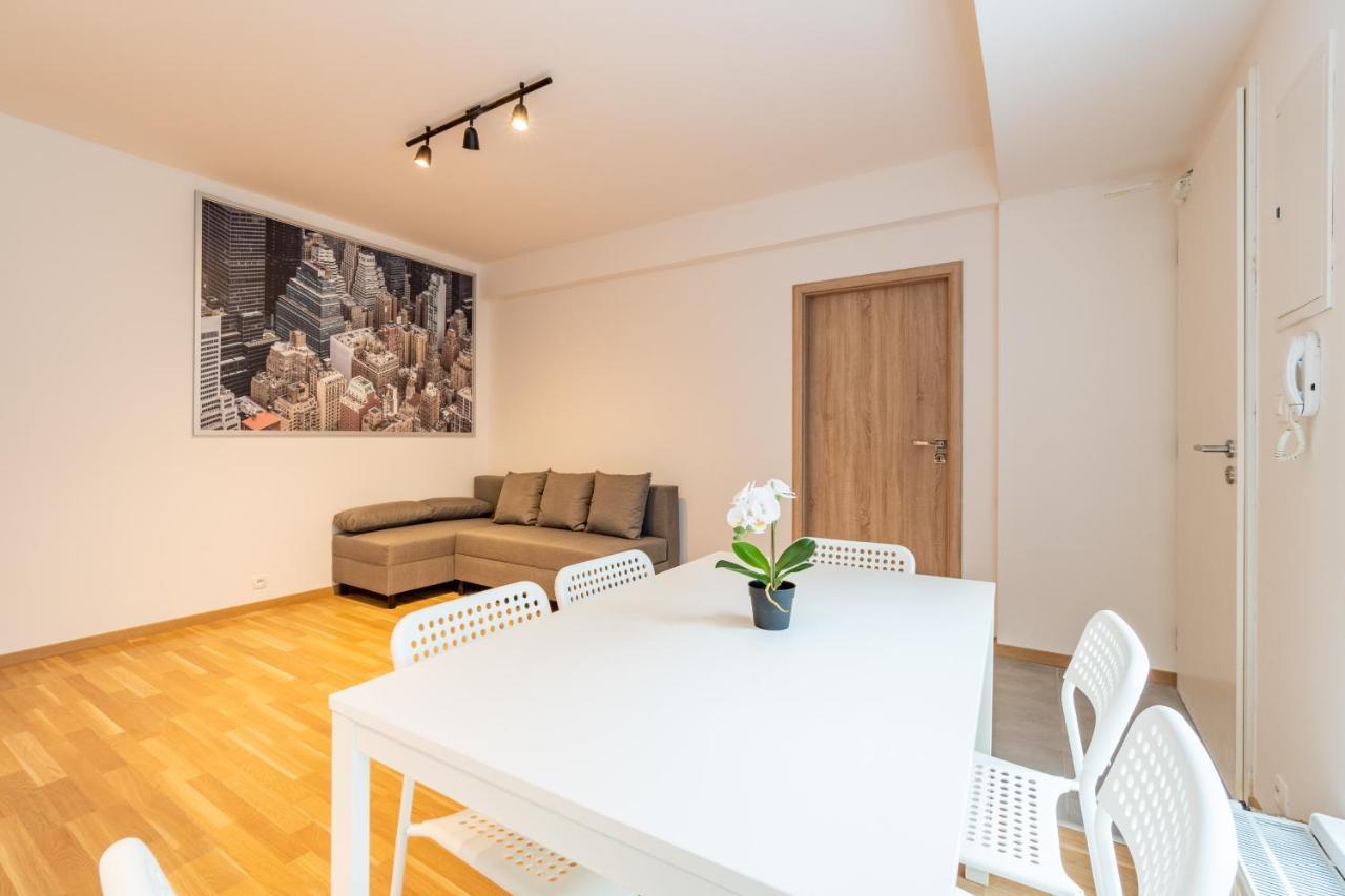 Brand New Two Room Apartment #26 With Free Secure Parking Close To Center Прага Екстериор снимка